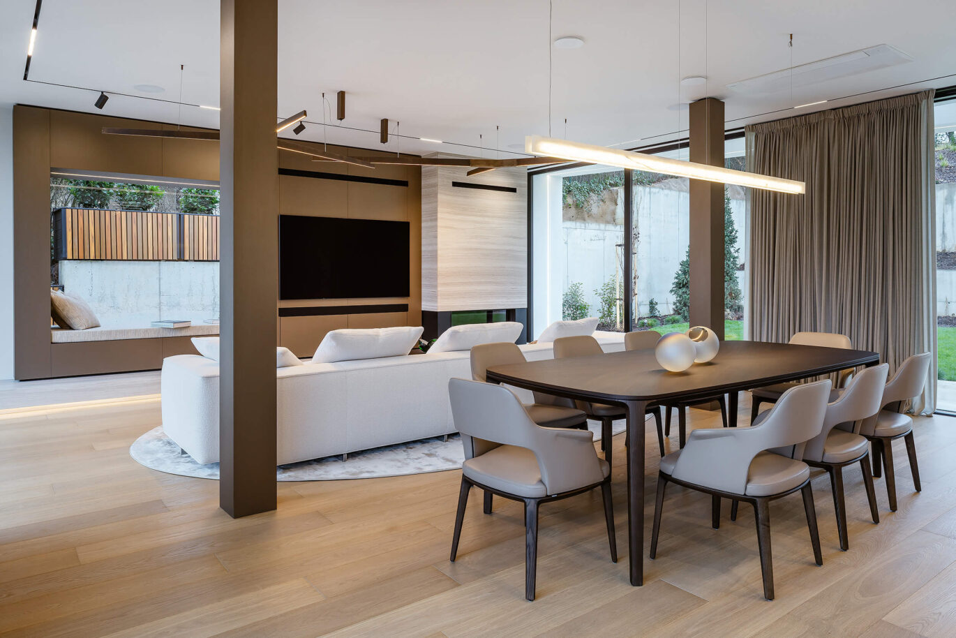 vaclavnovakcom_block house_01-2026_forbes 8